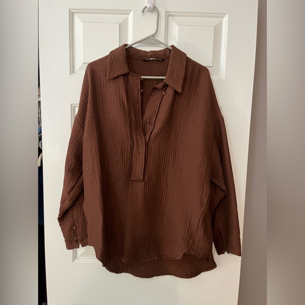 Gauzey tunic top from Zara. Size small. Brown.